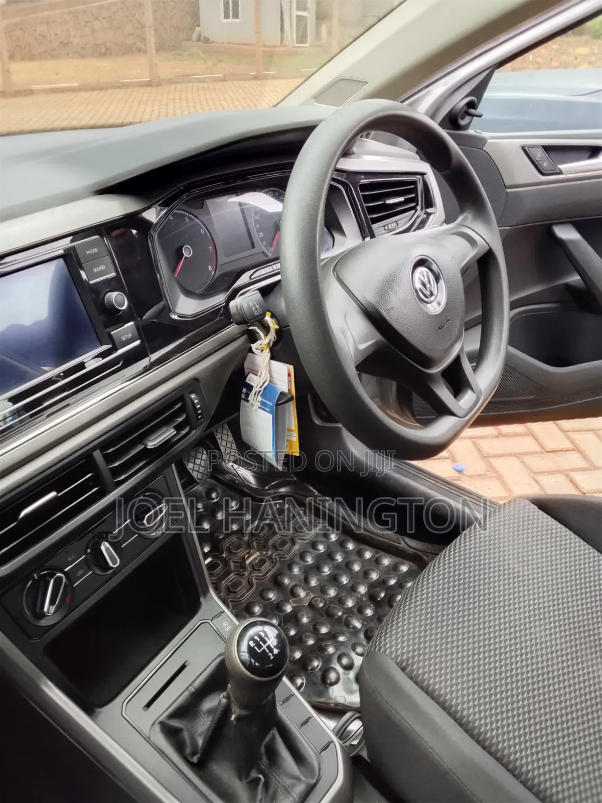Volkswagen Polo 2017 Gray