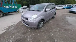 Toyota Passo 2012