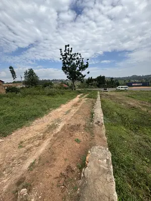 47by100ft Tarmac Road Plot at Kakoola-Kyabakadde for Sale