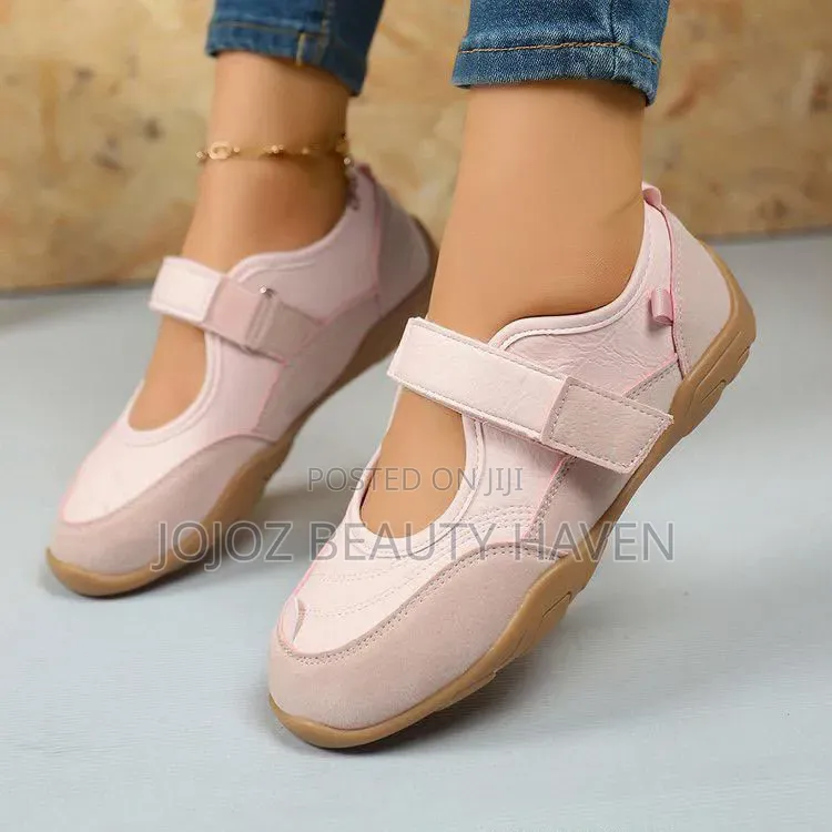 Women's Retro Mary Jane Sneakers