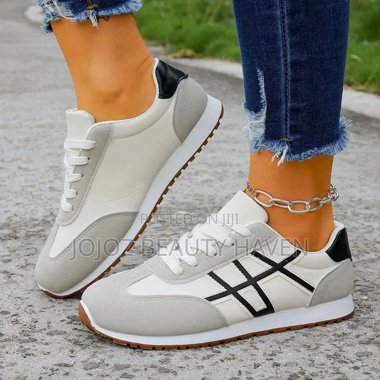 Paneling Textured Sneakers