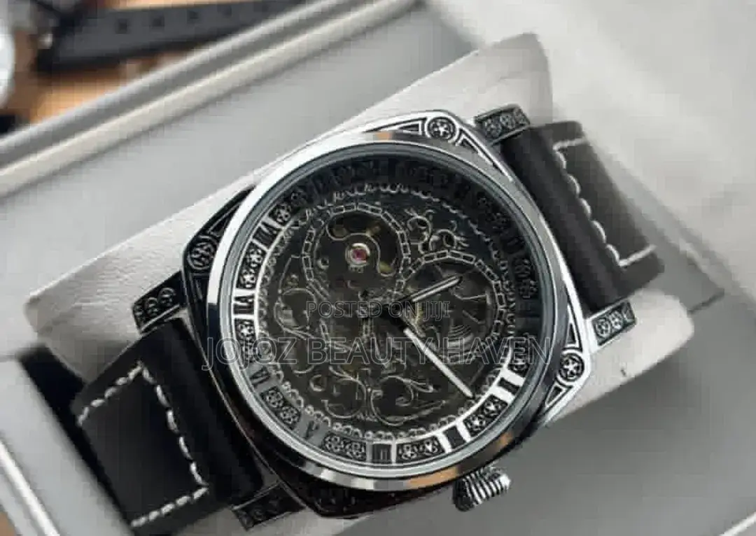 Men's Luxury Retro Skeleton Automatic Mechanical Watch