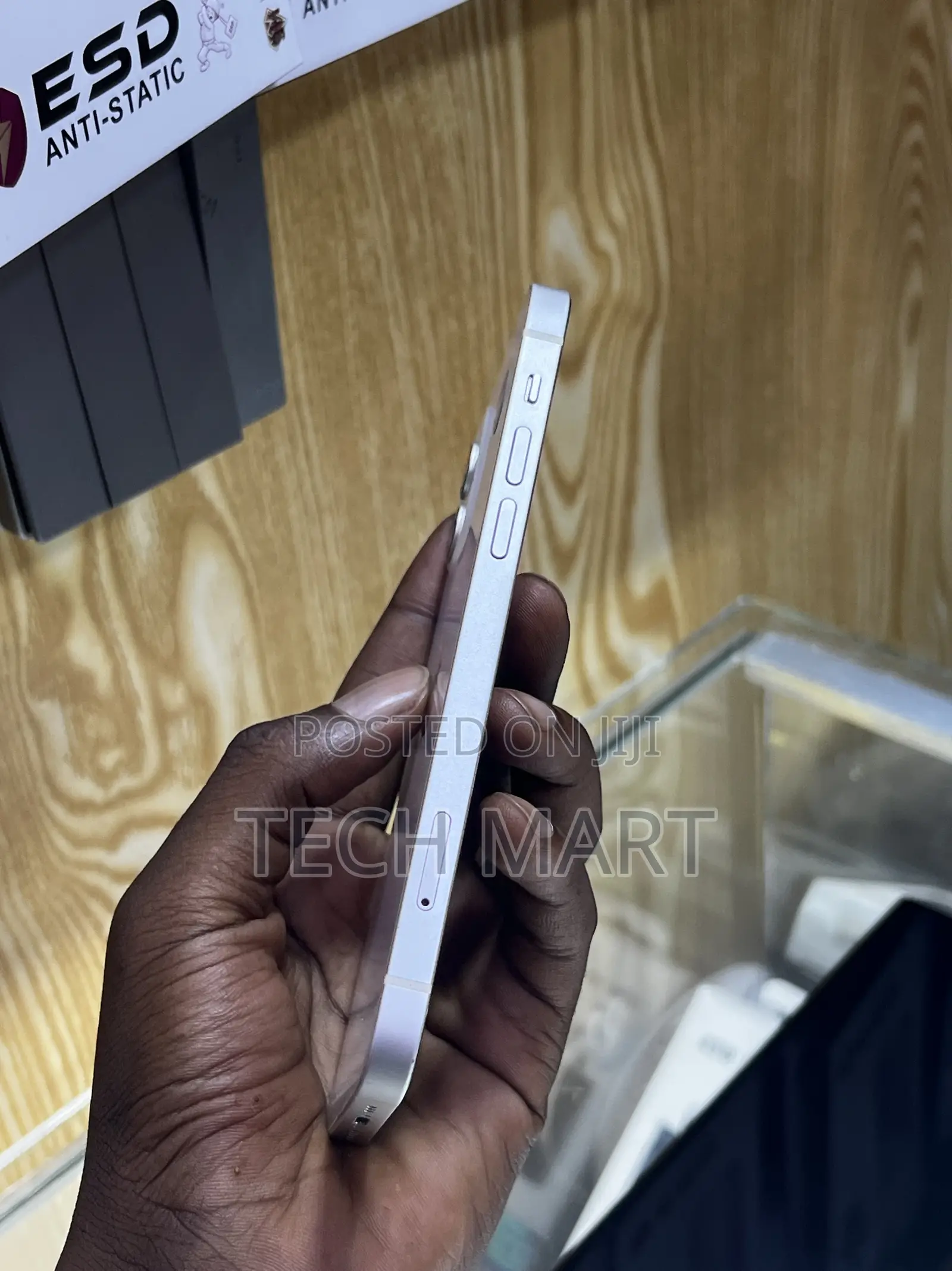 Apple iPhone 12 64 GB White