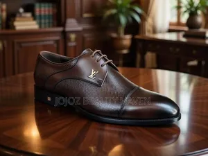 Black Leather Lace-Up Gentle Shoes