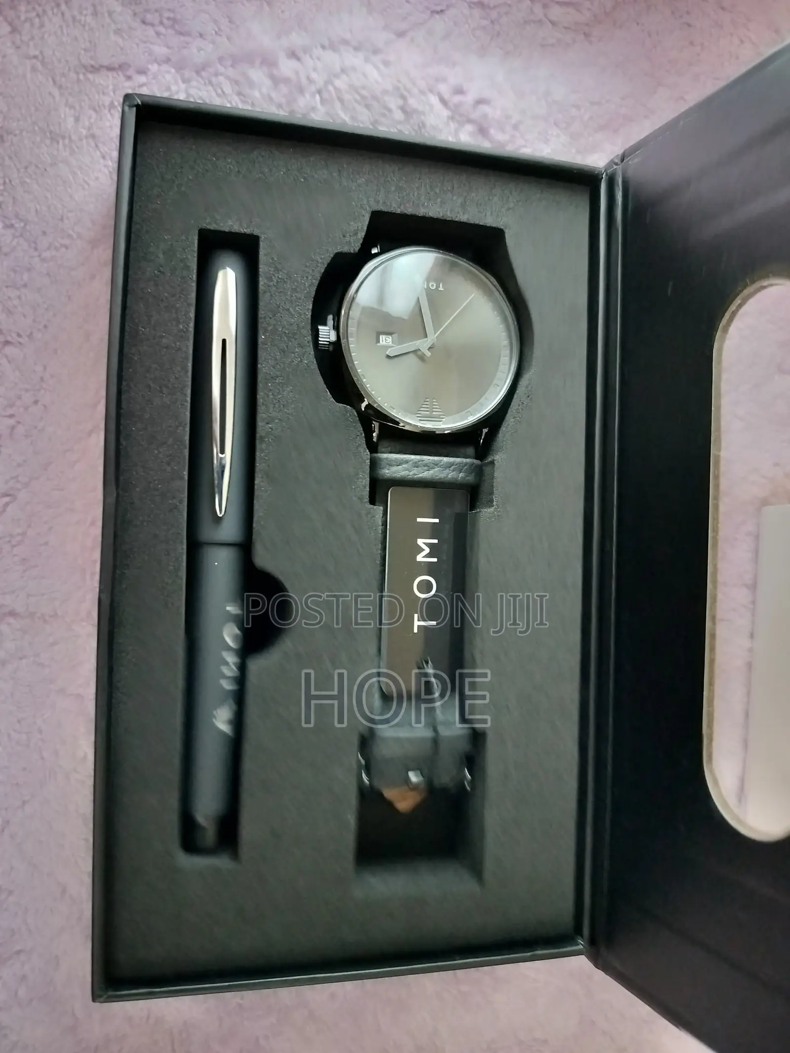 Tomi Black Executive Set - For the Serious Boss!