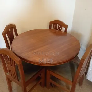 Natural Wood 4-Seater Dining Set
