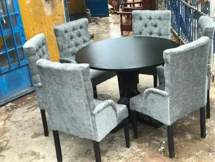 Dining Tables/Vevo 6 Seaters Round Dining Sets Any Colour 2,400,000/-