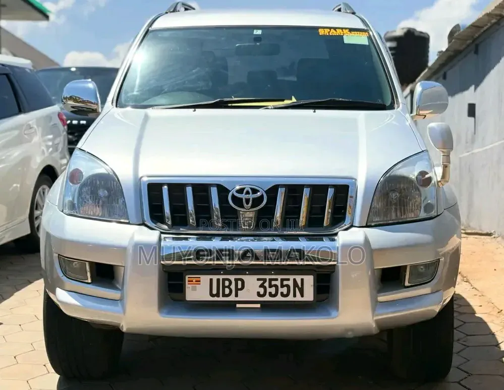 Toyota Land Cruiser Prado 2009 Silver