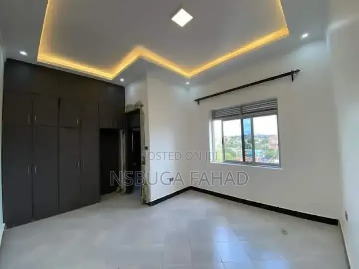 2bdrm House in Kisaasi, Central Division for rent