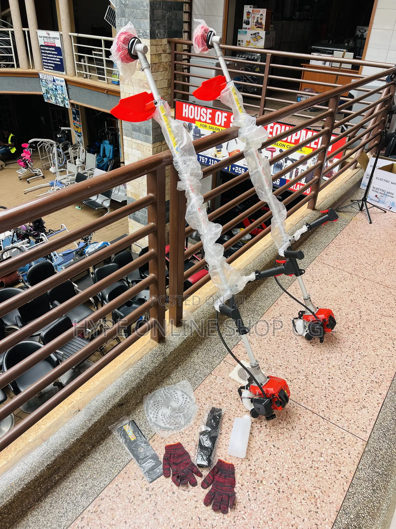 Free Standing Commercial 3blades,fuel Brush/Grass Cutter Machine
