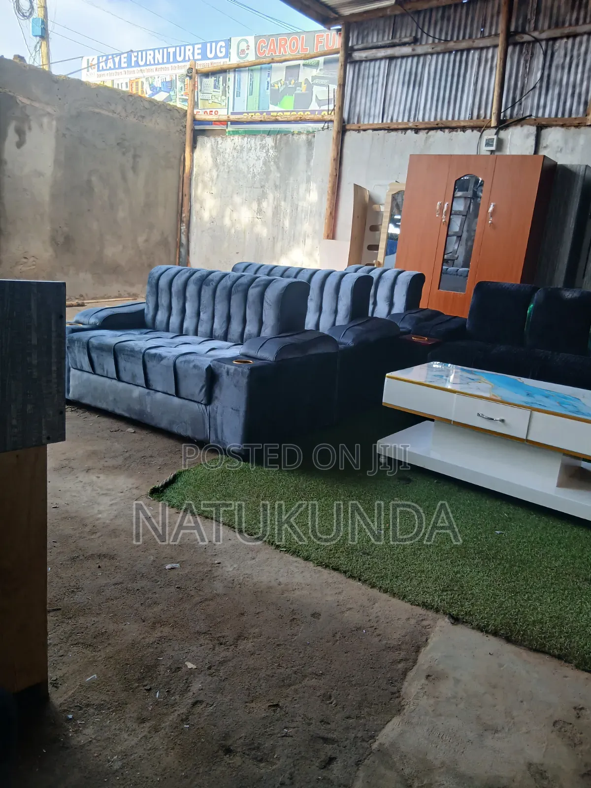 Grey Sofa Set With Cupholders