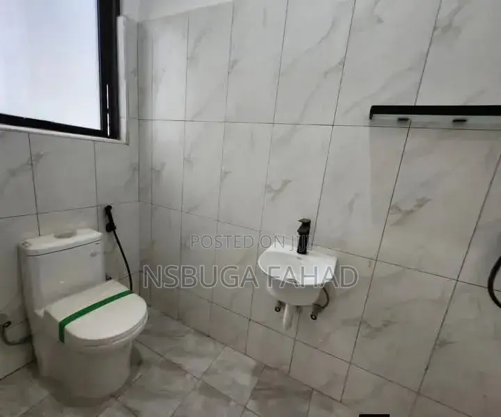 2bdrm House in Kisaasi, Central Division for rent