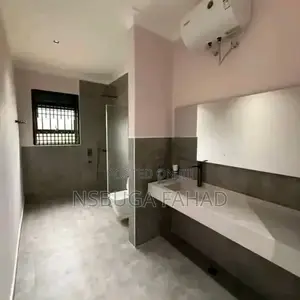 2bdrm House in Kisaasi, Central Division for rent