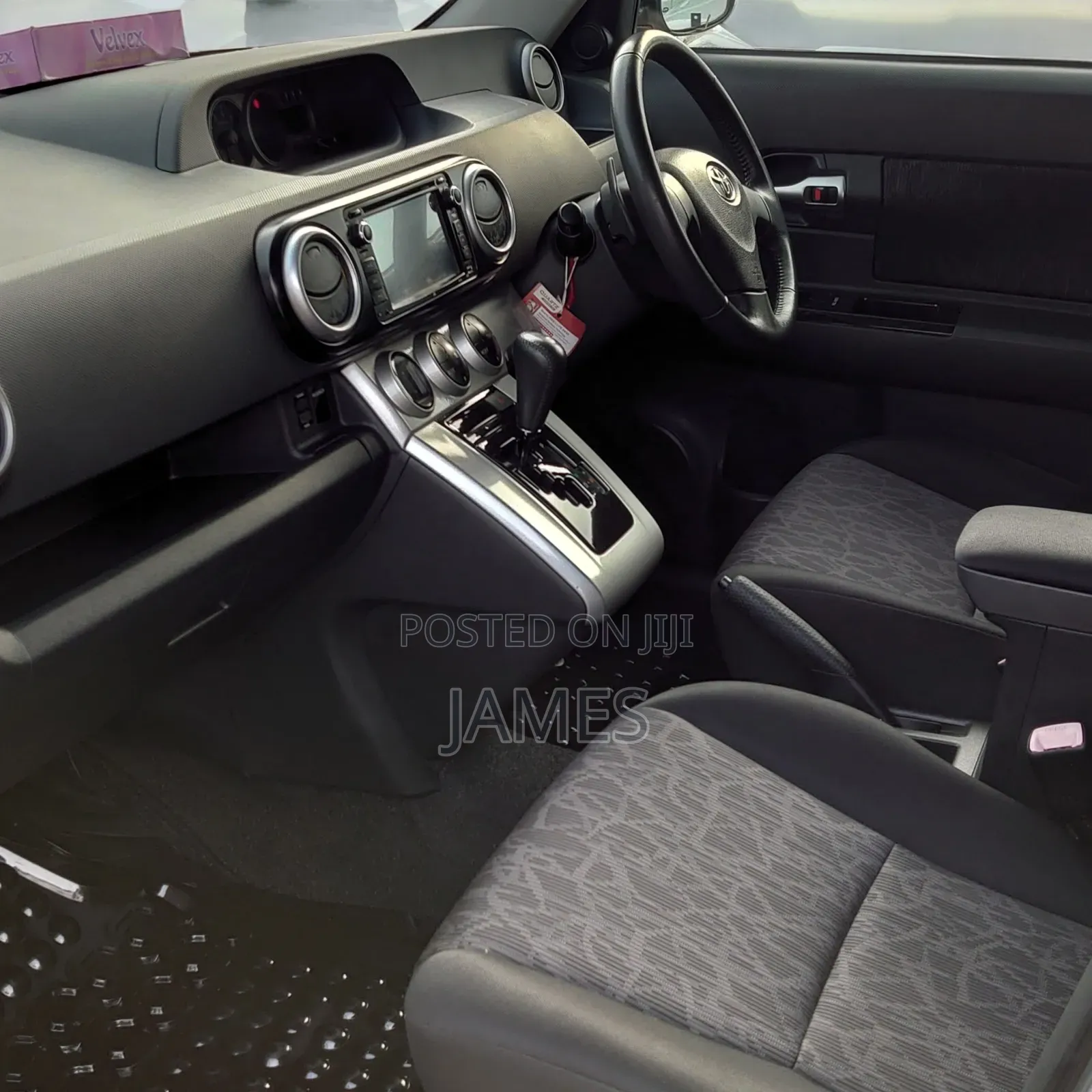 Toyota Corolla Rumion Hatchback 1.8 FWD 2010 Pearl