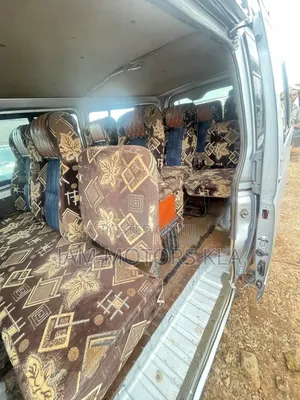 Toyota HiAce 2008 Silver