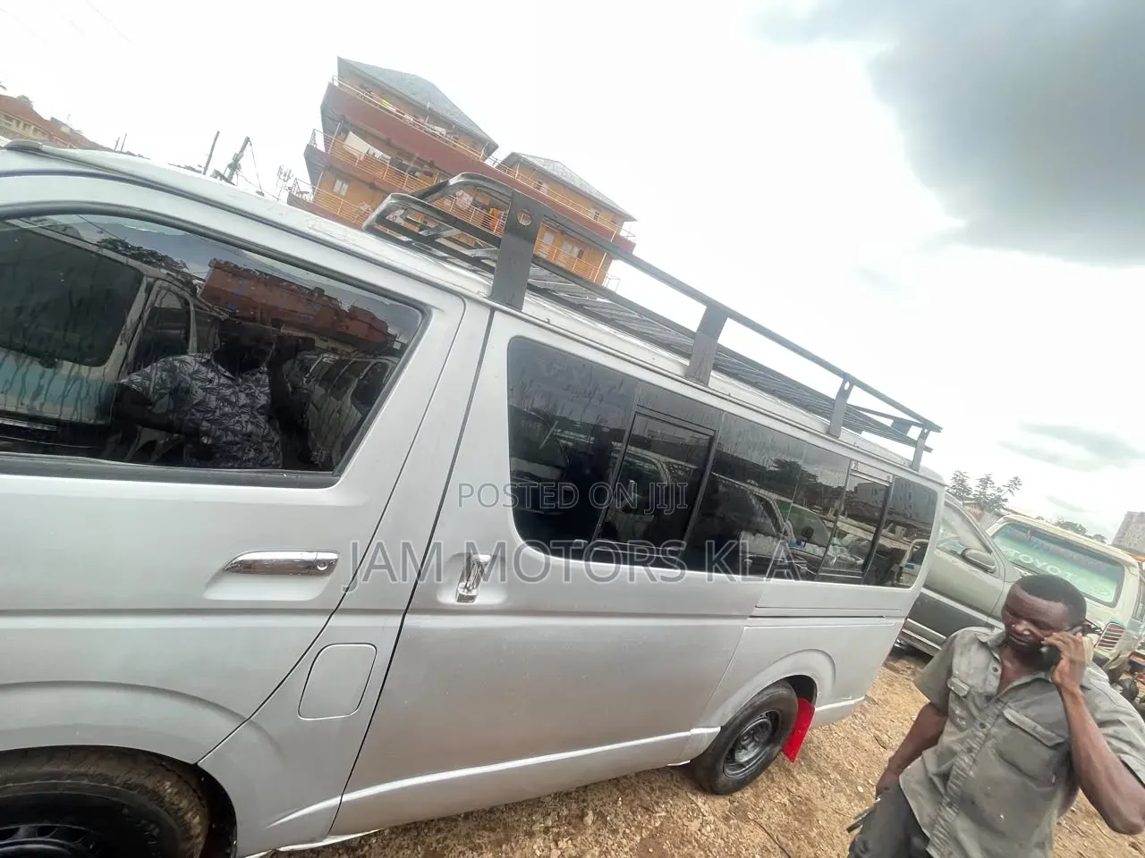 Toyota HiAce 2008 Silver
