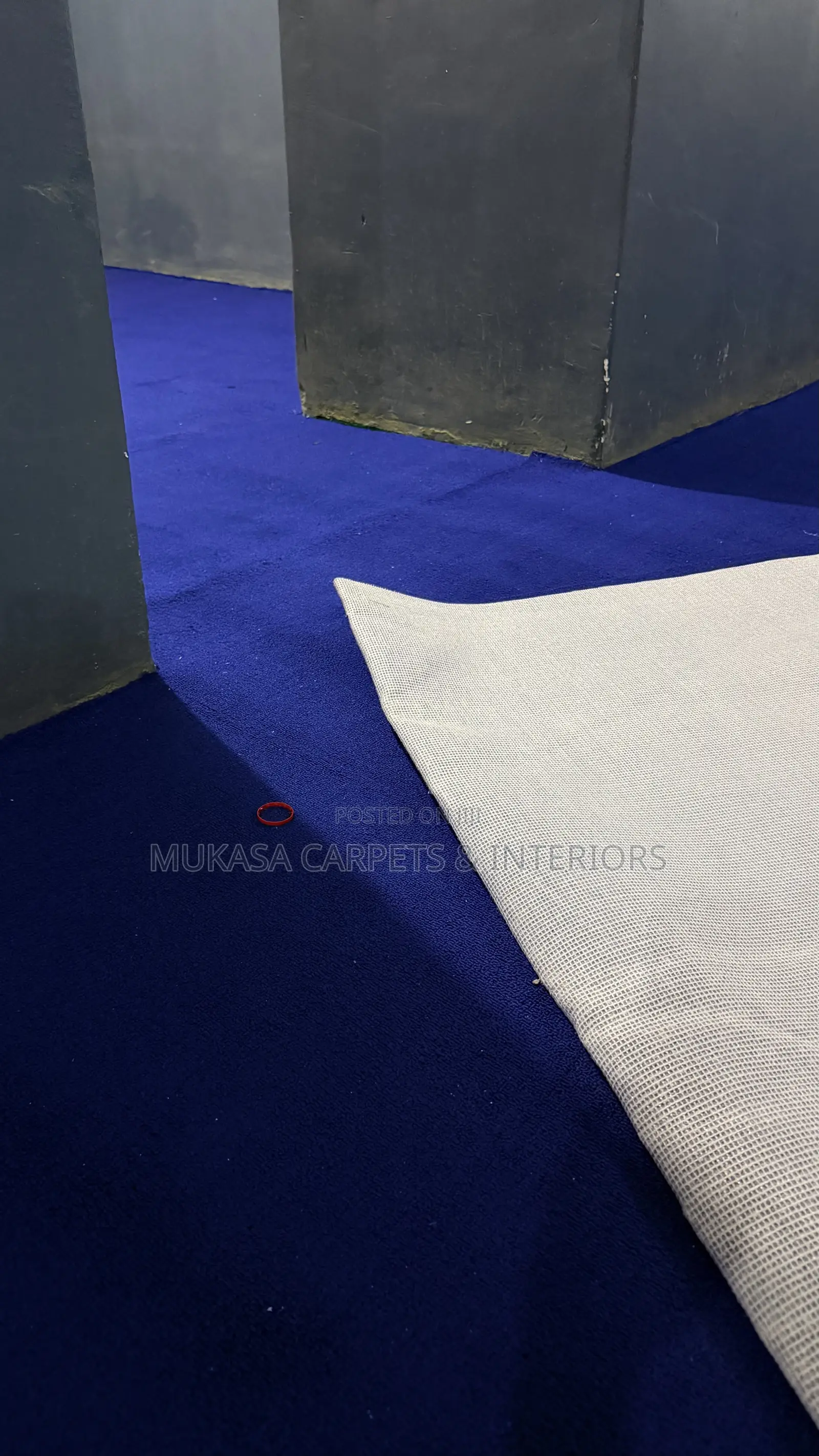 Woolen Carpets Available – Homes, Offices Hotels