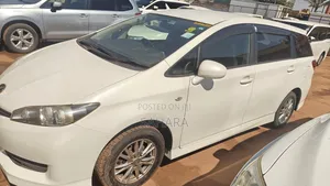 Toyota Wish 2011 White
