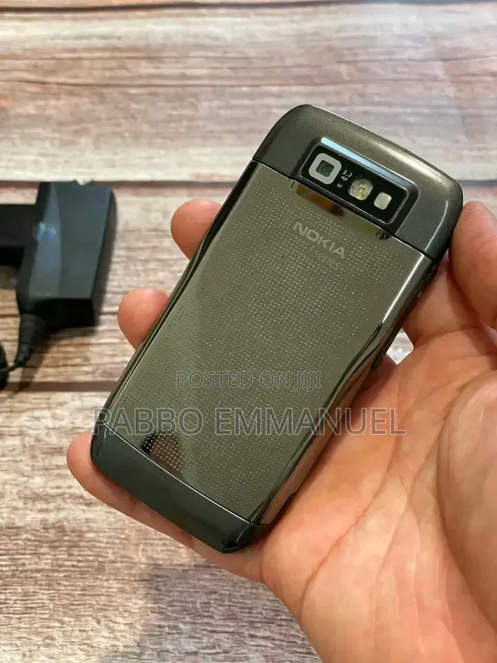 Nokia E71 Black