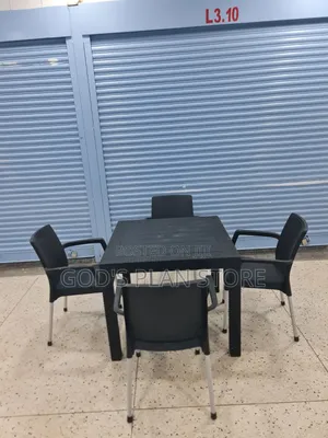 Hard Quality Outdoor Plastic Table and Chair Plastic Table and Chairs