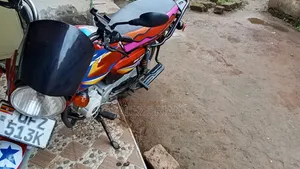 Bajaj CT 125X 2023 Red