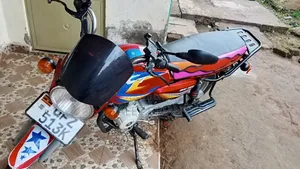 Bajaj CT 125X 2023 Red