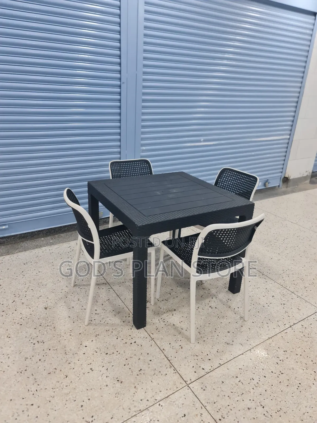 Quality Bar/Restaurant Plastic Table and Chair Plastic Table and Chai