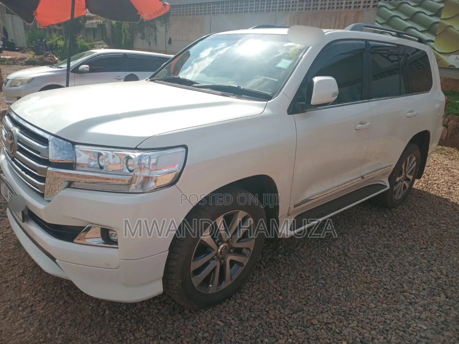 Toyota Land Cruiser 2017 White