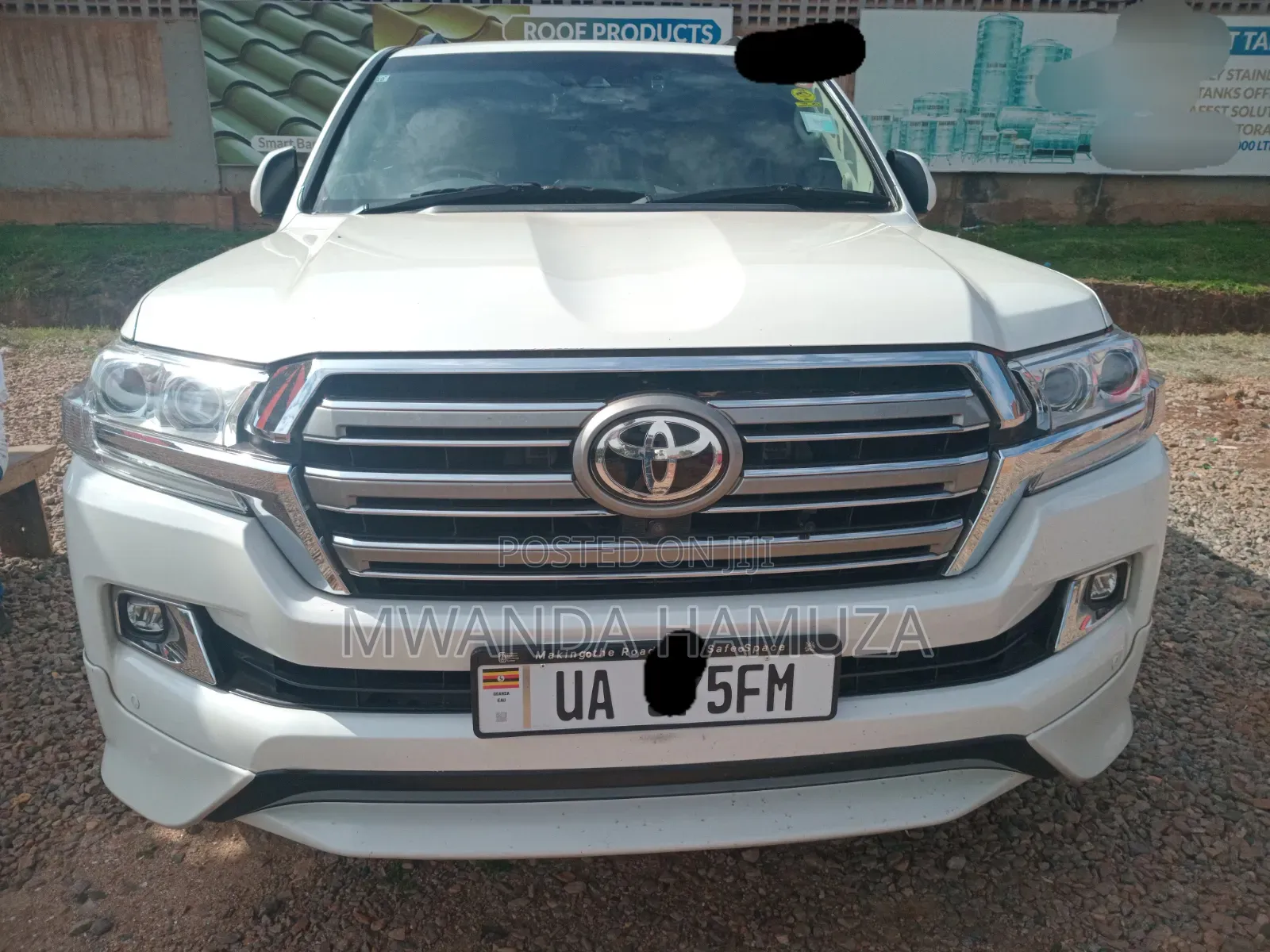 Toyota Land Cruiser 2017 White