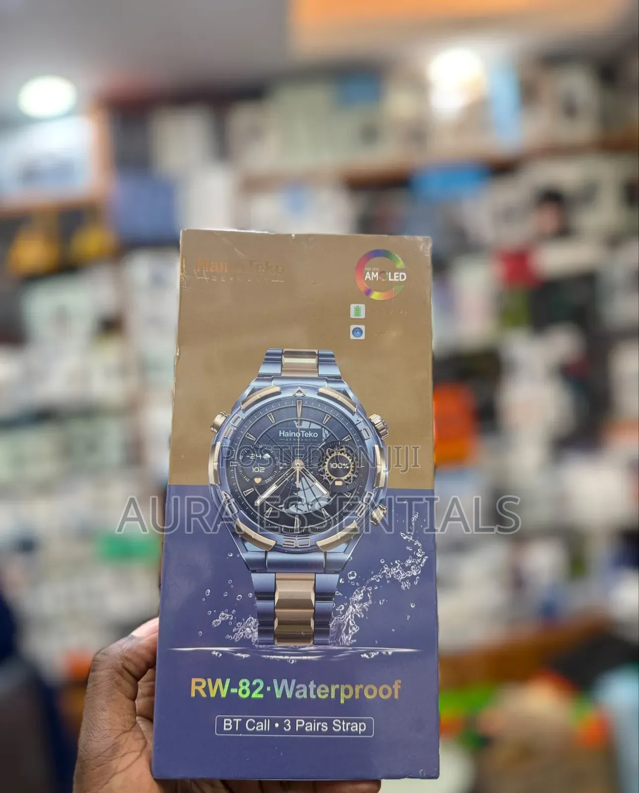 HAINOTEKO RW-82 Waterproof Smart Watch With Bluetooth Calling AMOLED
