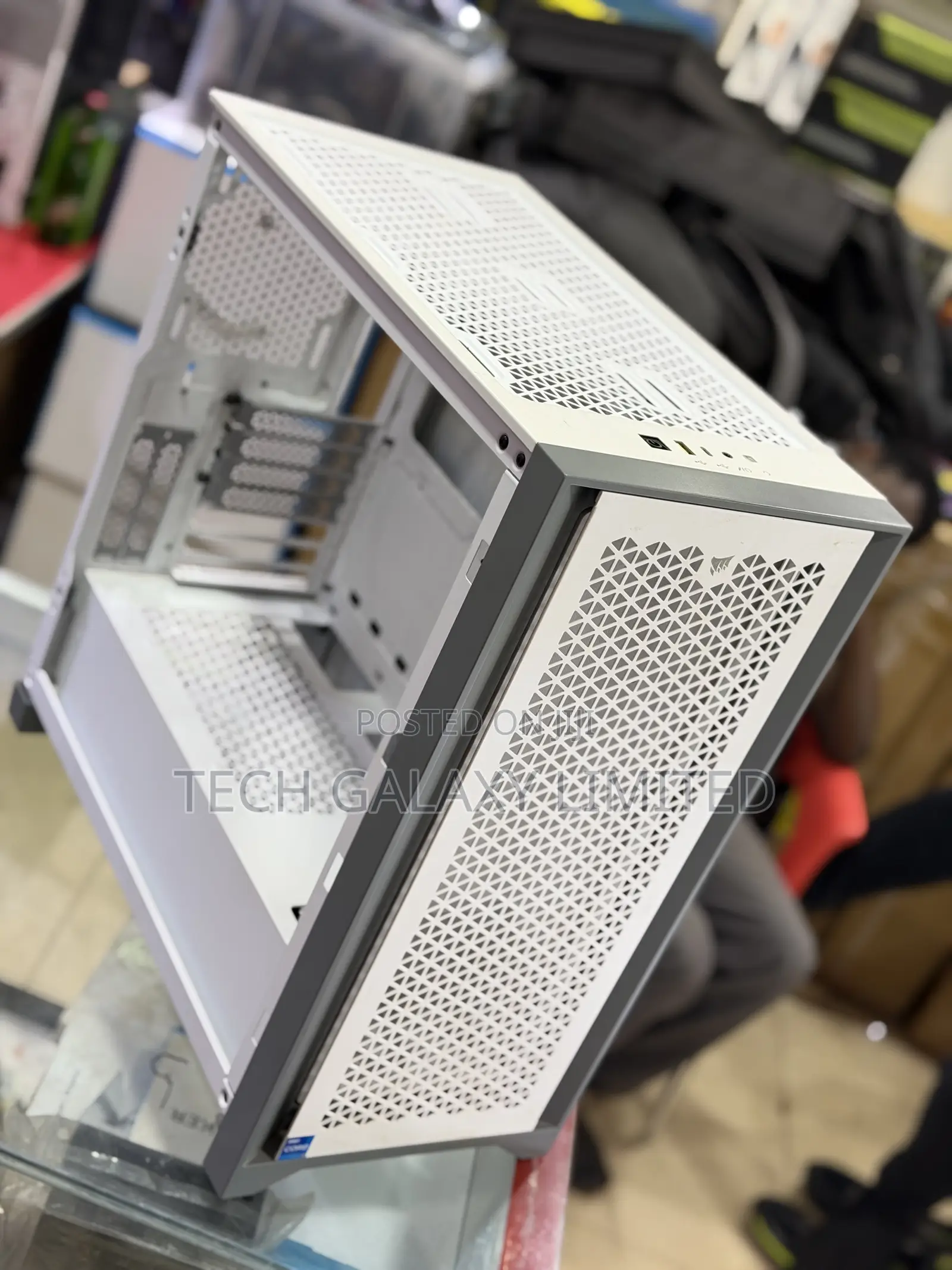 Corsair 4000D Airflow Gaming Computer Case