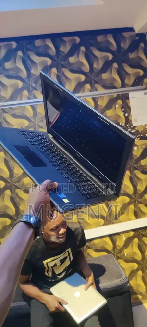 Laptop Dell Inspiron 3542 8GB Intel Core i3 HDD 500GB