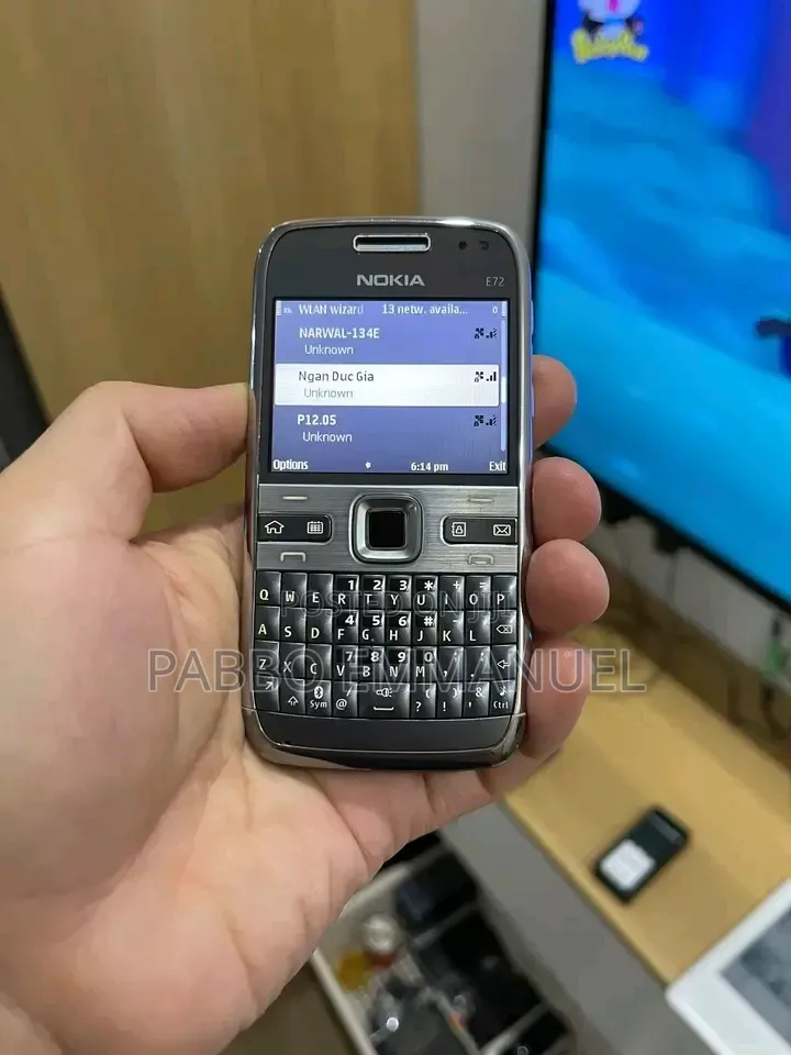 Nokia E72 Gray