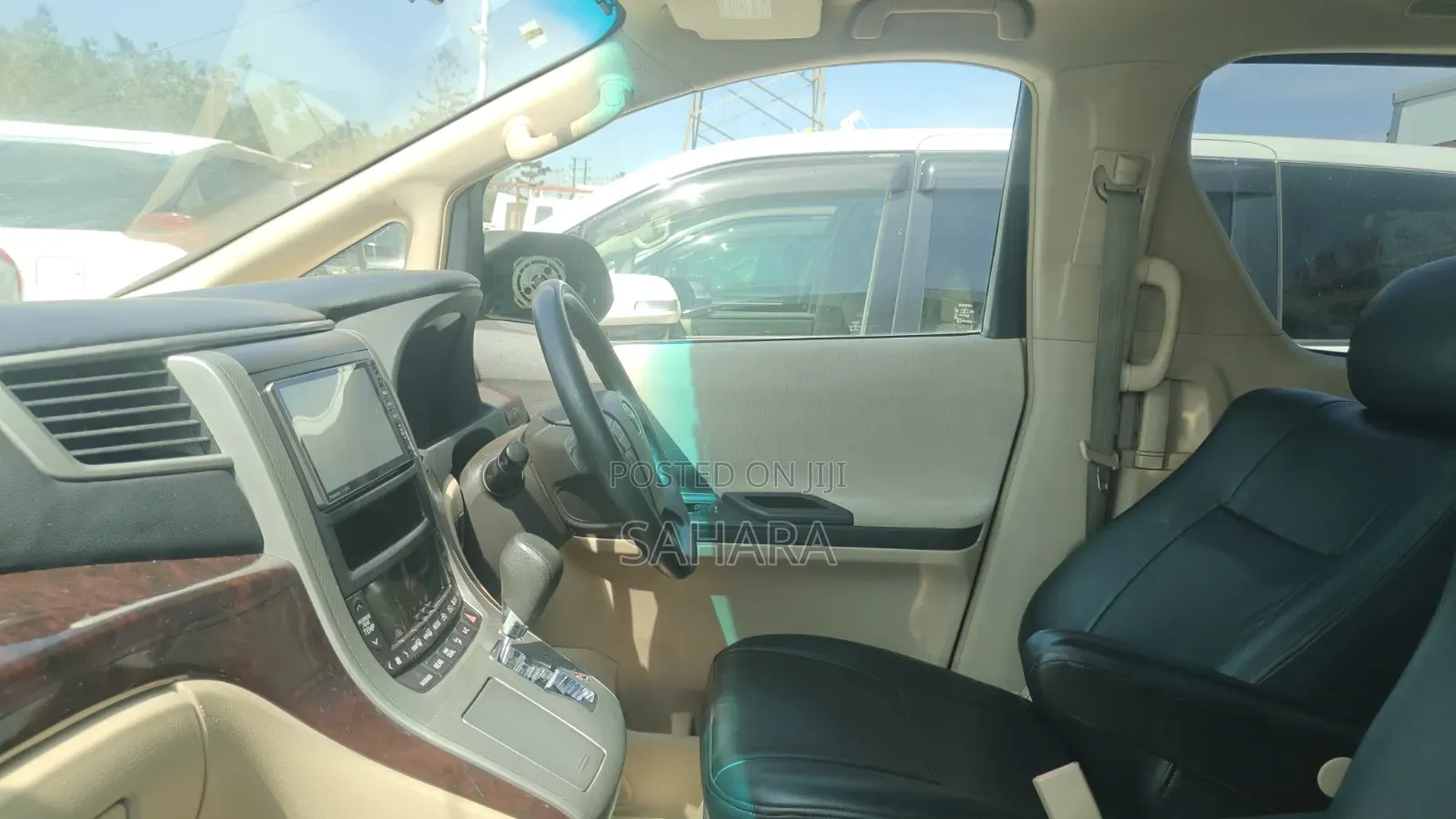 Toyota Alphard 2012 White