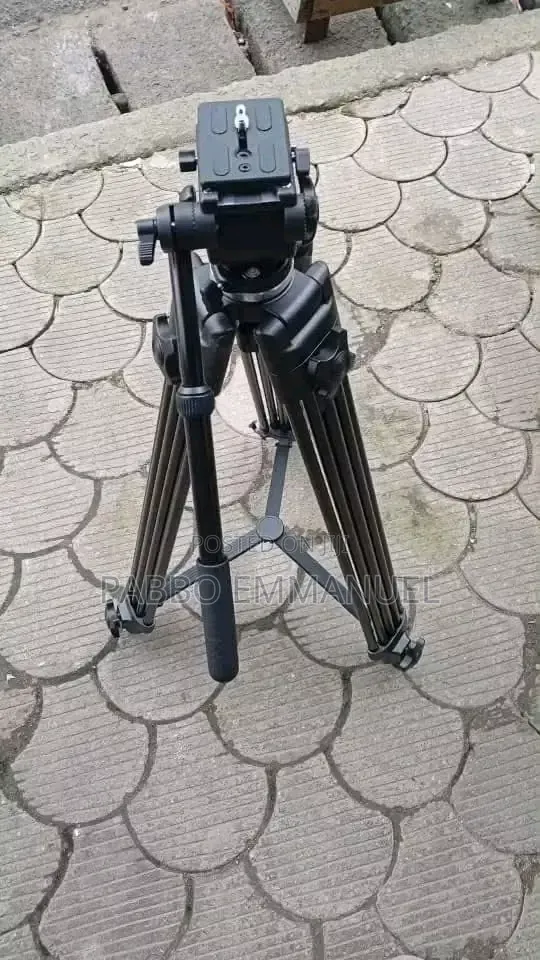 Focus Strongest Camera Tripod Stand