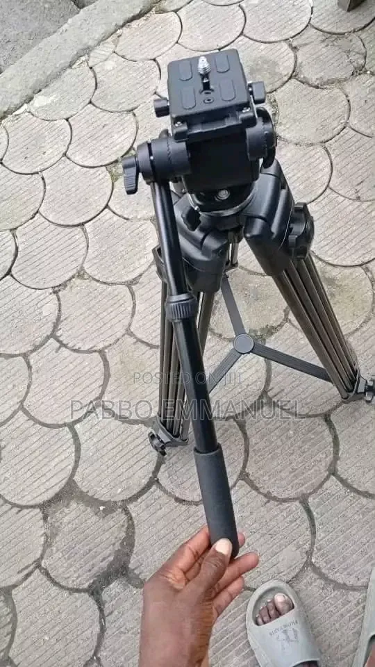 Focus Strongest Camera Tripod Stand