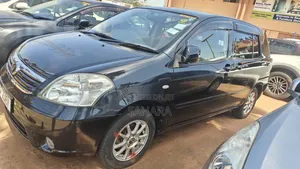 Toyota Raum 2011 Black
