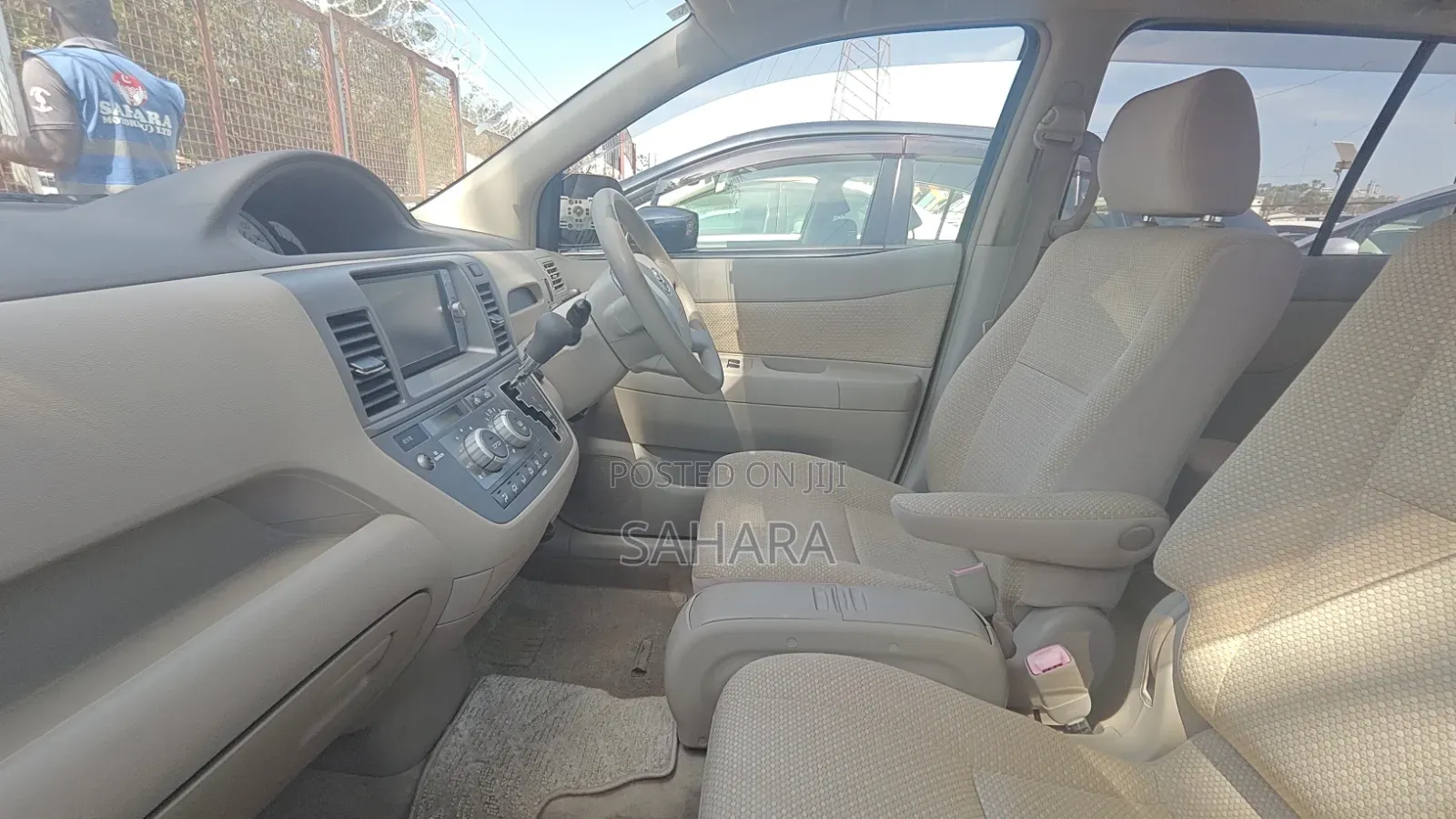Toyota Raum 2011 Black