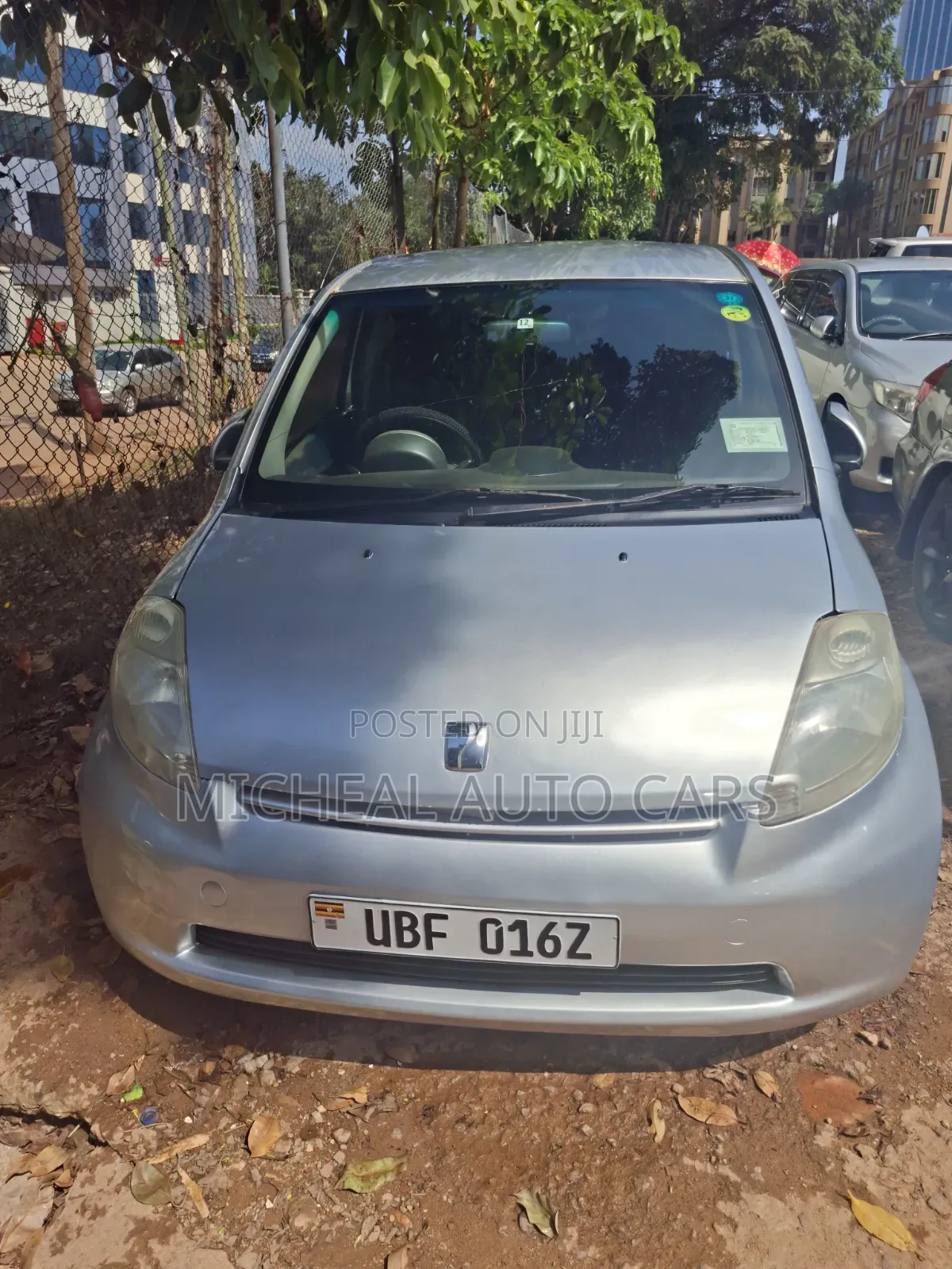 Toyota Passo 2015 Silver