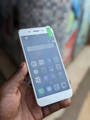 Vivo Y66i 32 GB Rose Gold