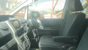 Toyota Noah 2011 Black
