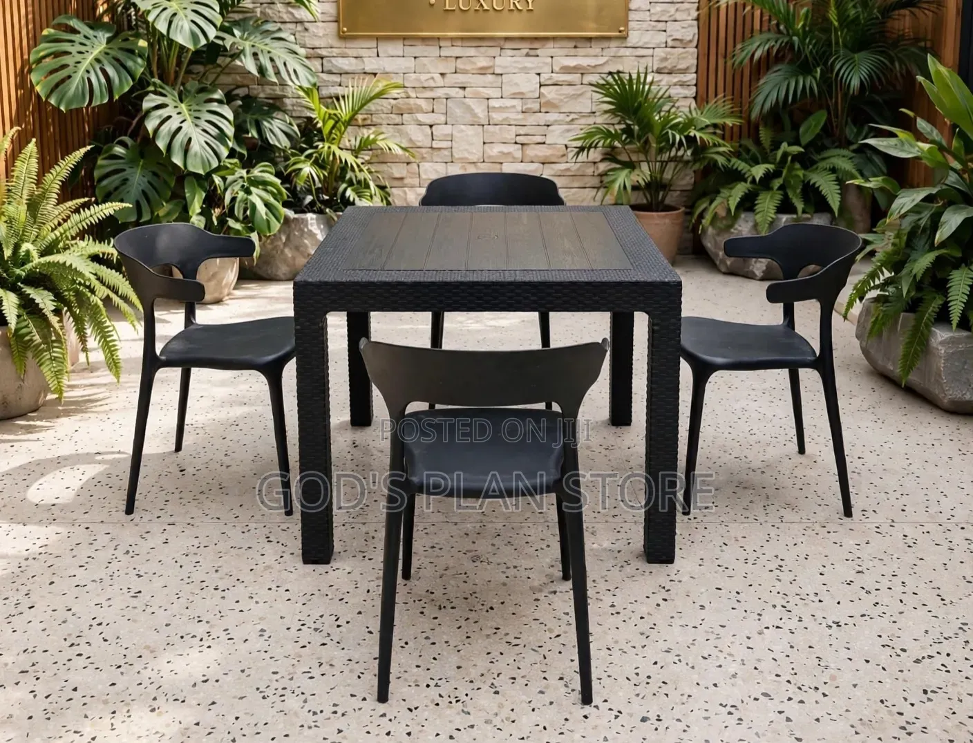 Compound Dining Plastic Table and Chairs Plastic Table and Chairs