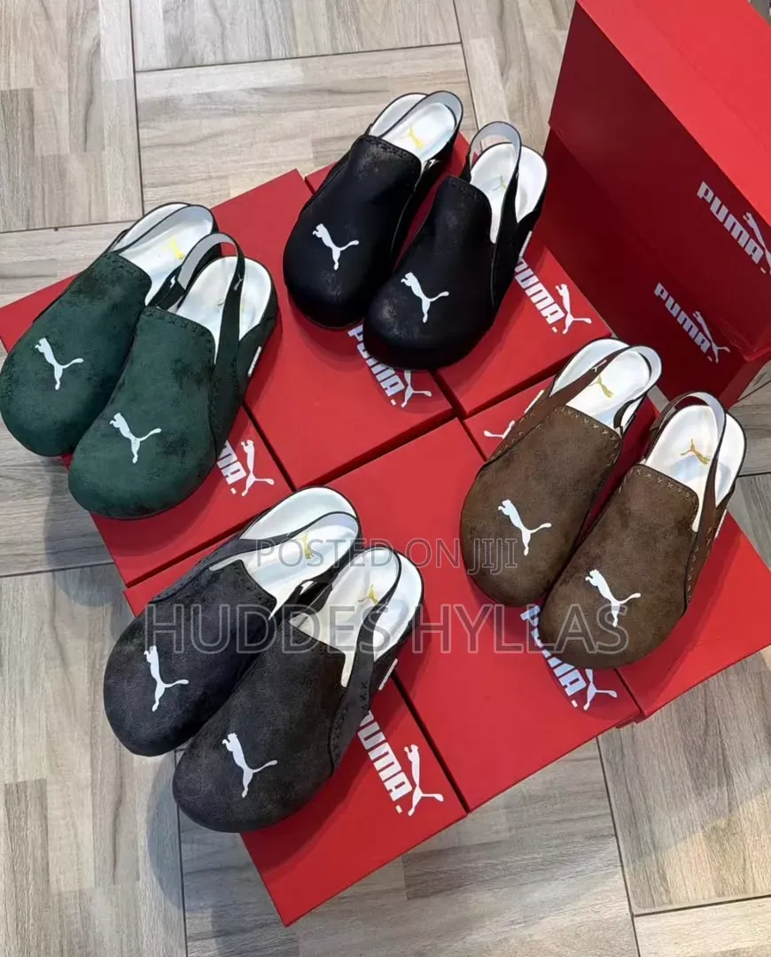 Puma Clogs