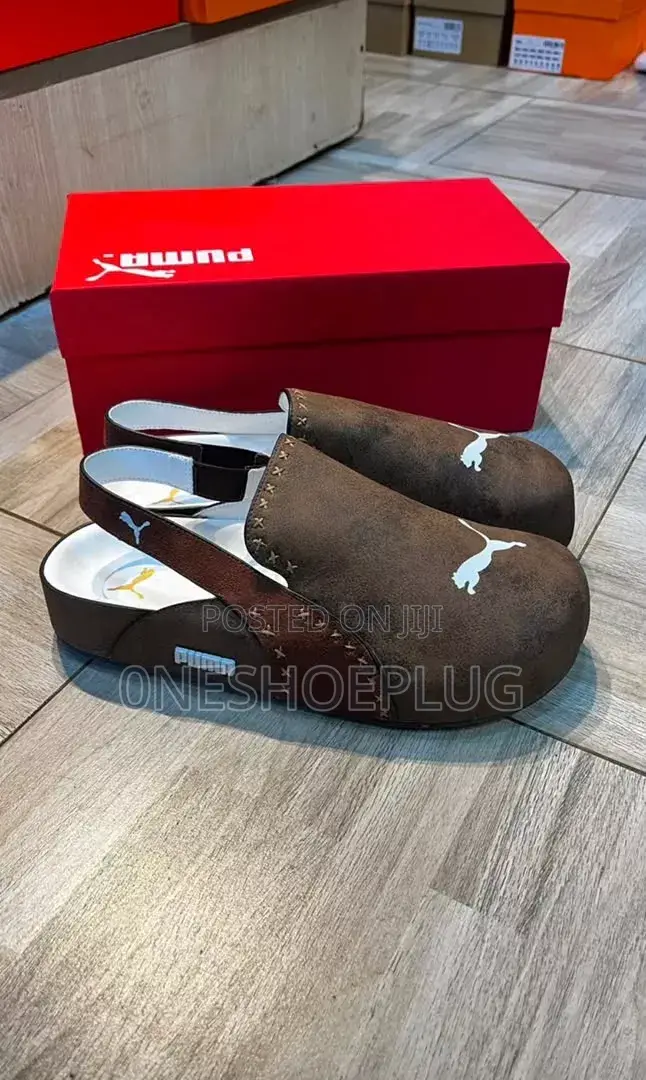 Puma Clogs