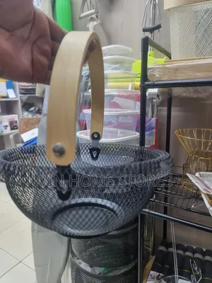 Black Wire Mesh Fruit Basket