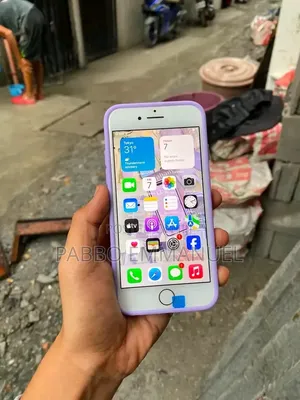 Apple iPhone 7 32 GB Silver