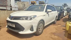 Toyota Corolla Fielder 2018 White