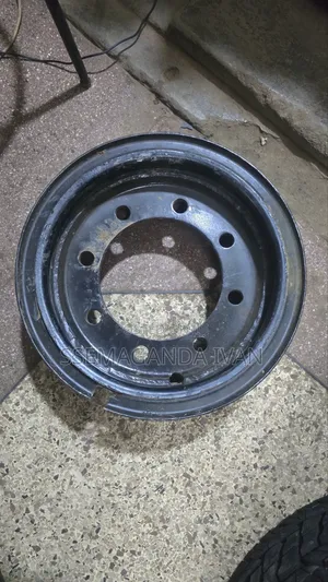 Trailer Rim 16 for Tractor 8 Holes