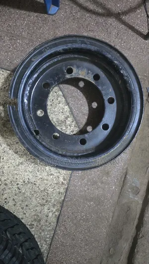 Trailer Rim 16 for Tractor 8 Holes