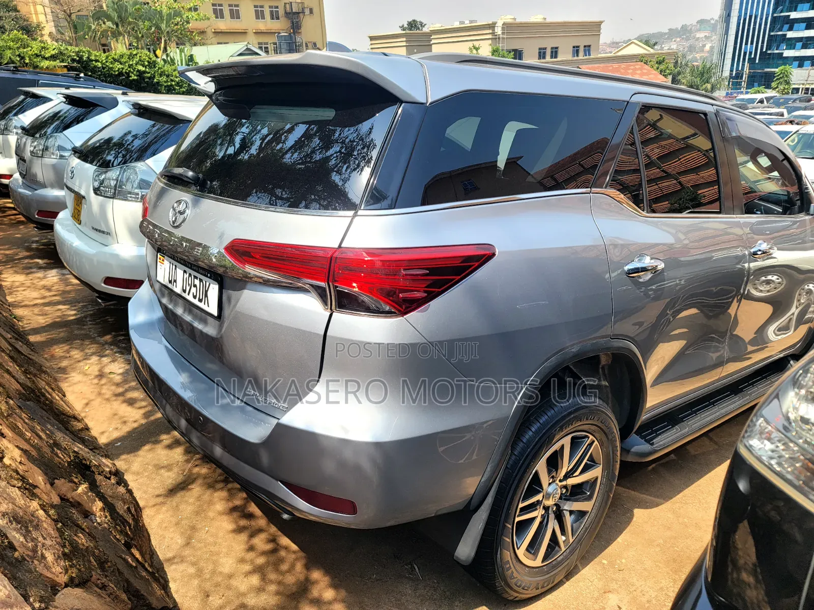 Toyota Fortuner 2.8 D RWD 2017 Silver